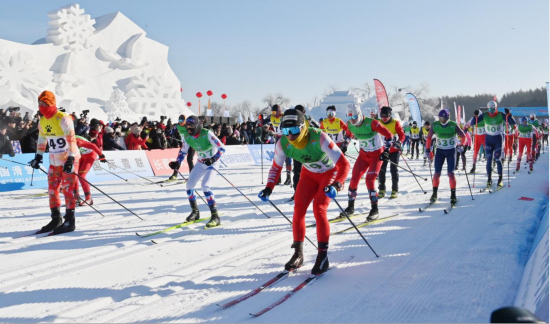 �Ї��L������̶���_���H��ѩ��(ji��)�Ѱl(f��)չ�ɞ鼪�ֱ�ѩ��һ��Ʒ����Ƭ������/�z