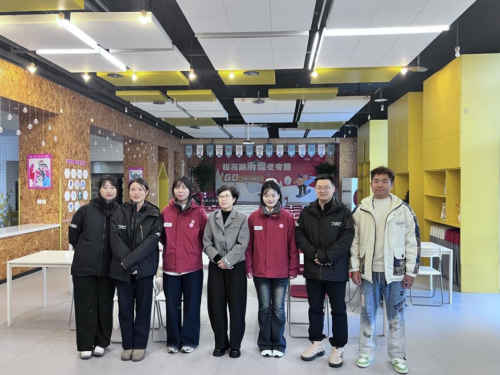 ����P(����)��ꐿ���(��һ)�c���L��(�Ҷ�)����У�ڍ���(sh��)��(x��)����Ӱ����